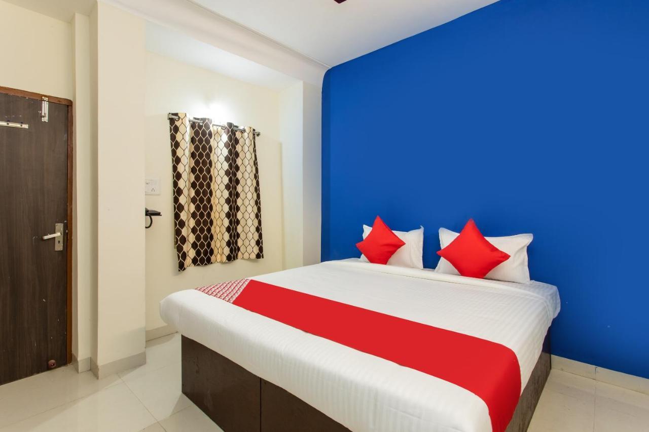 Oyo 27862 Hotel Brooklyn Индаур Экстерьер фото